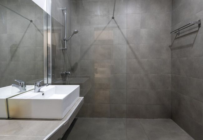 Apartamento en Madrid - M (PRE104B) Moderno diseño Madrid centro Sol 1 Apartamento en Madrid - M (PRE104B) Moderno diseño Madrid centro Sol 1