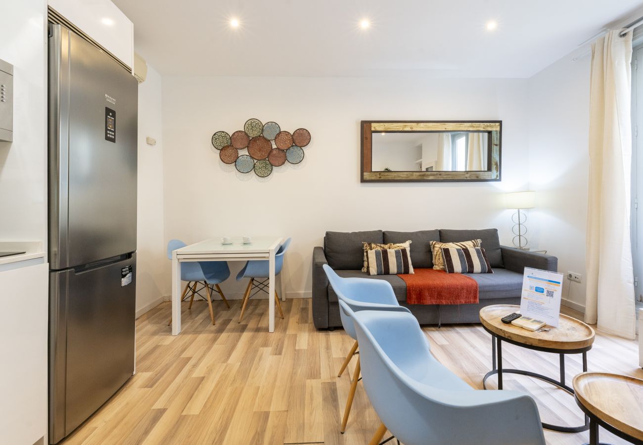 Apartamento en Madrid - M (PRE104B) Moderno diseño Madrid centro Sol 1 Apartamento en Madrid - M (PRE104B) Moderno diseño Madrid centro Sol 1