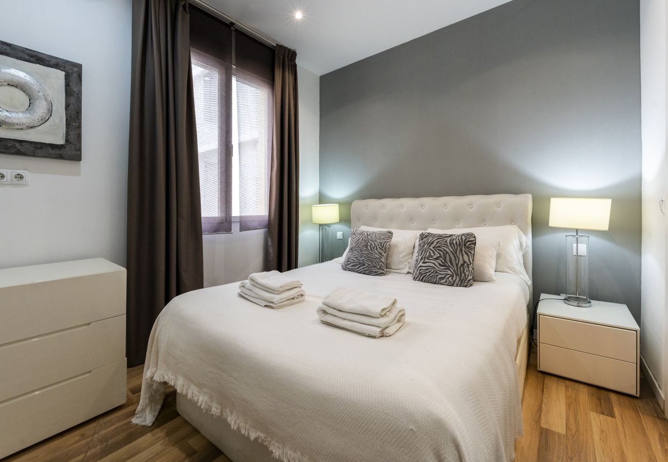 Apartamento en Madrid - M (PRE104B) Moderno diseño Madrid centro Sol 1 Apartamento en Madrid - M (PRE104B) Moderno diseño Madrid centro Sol 1