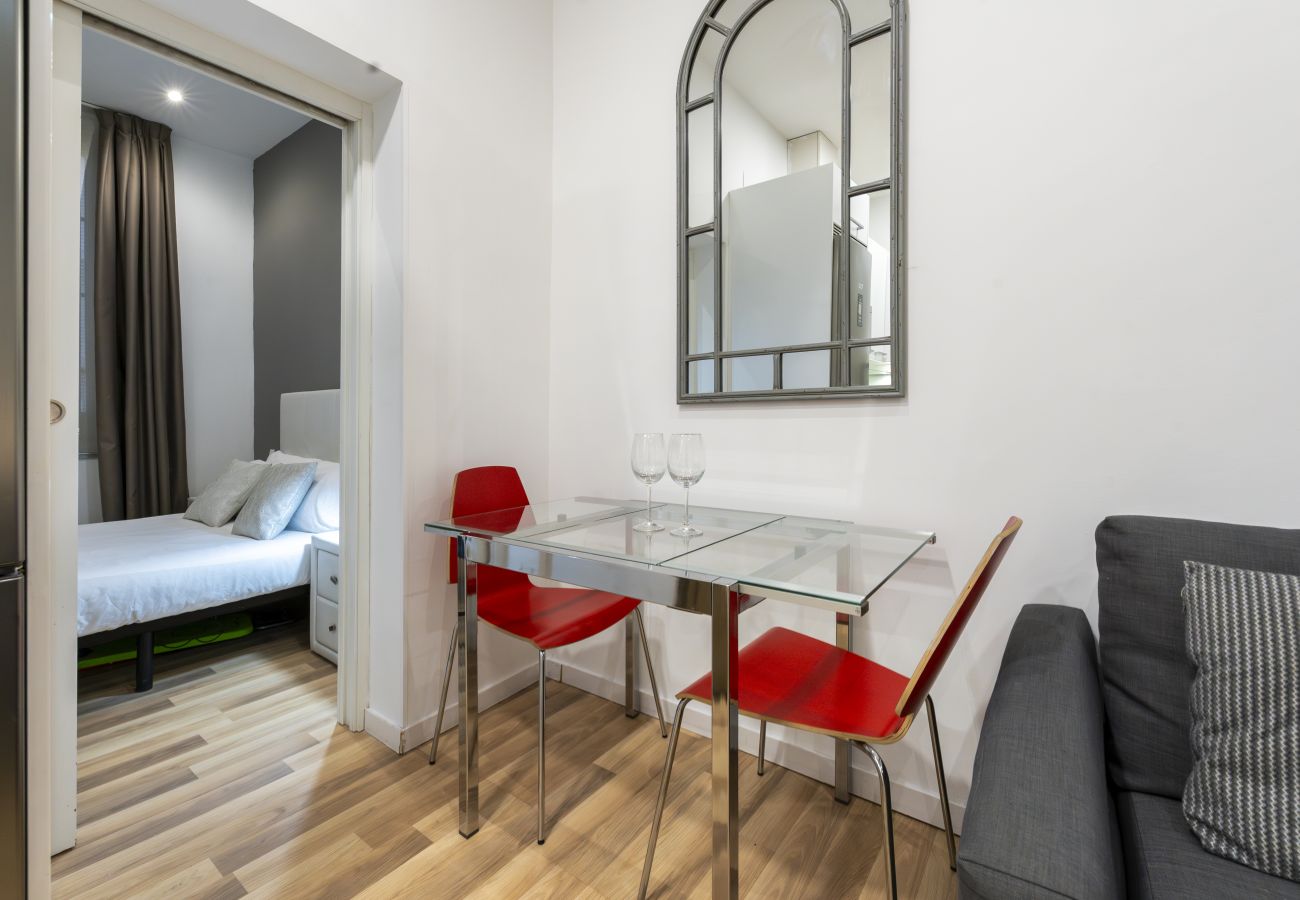 Apartamento en Madrid - M (PRE102B) Moderno diseño Madrid centro Sol 5 Apartamento en Madrid - M (PRE102B) Moderno diseño Madrid centro Sol 5
