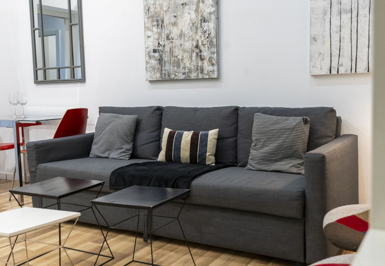 Apartamento en Madrid - M (PRE102B) Moderno diseño Madrid centro Sol 5 Apartamento en Madrid - M (PRE102B) Moderno diseño Madrid centro Sol 5