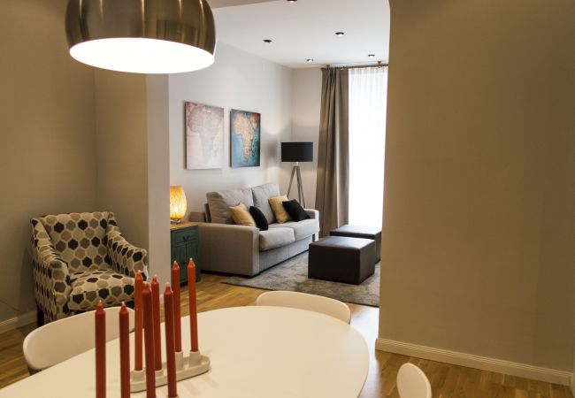 Apartamento en Madrid - M (DLM73) Downtown Madrid centro Cibeles Apartamento en Madrid - M (DLM73) Downtown Madrid centro Cibeles