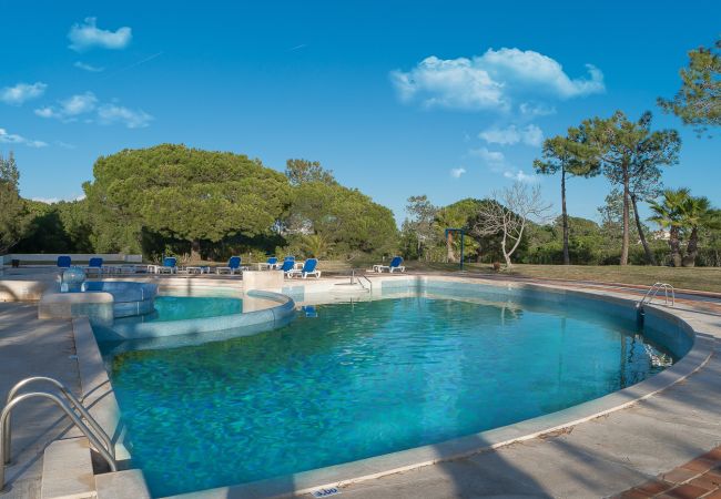 Estudio en Quinta do Lago - Quinta do Lago Mezzanine Apartment (S02) Estudio en Quinta do Lago - Quinta do Lago Mezzanine Apartment (S02)