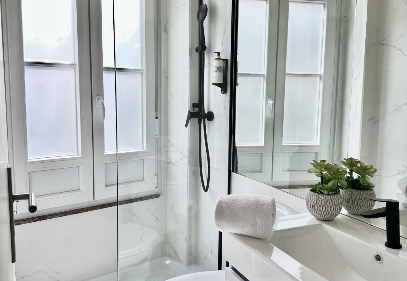 Estudio en Oporto - Capela 1 Estudio en Oporto - Capela 1