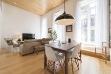 Apartamento en Oporto - Downtown Mezzanine Apartment (N56) Apartamento en Oporto - Downtown Mezzanine Apartment (N56)