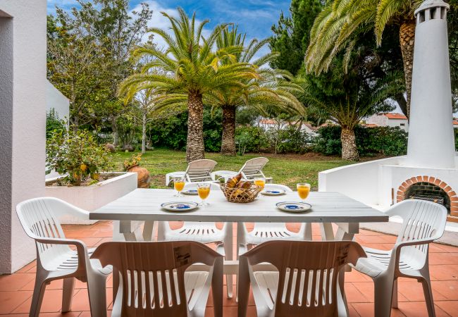 Villa en Albufeira - Falésia Beach Villa (S30) Villa en Albufeira - Falésia Beach Villa (S30)