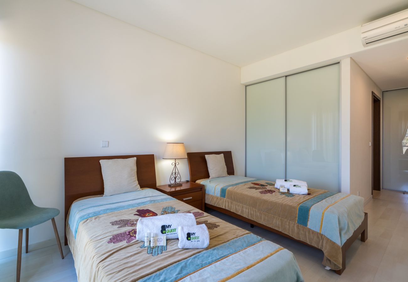 Apartamento en Loulé - Cavalo Preto Beach Apartment (S33) Apartamento en Loulé - Cavalo Preto Beach Apartment (S33)