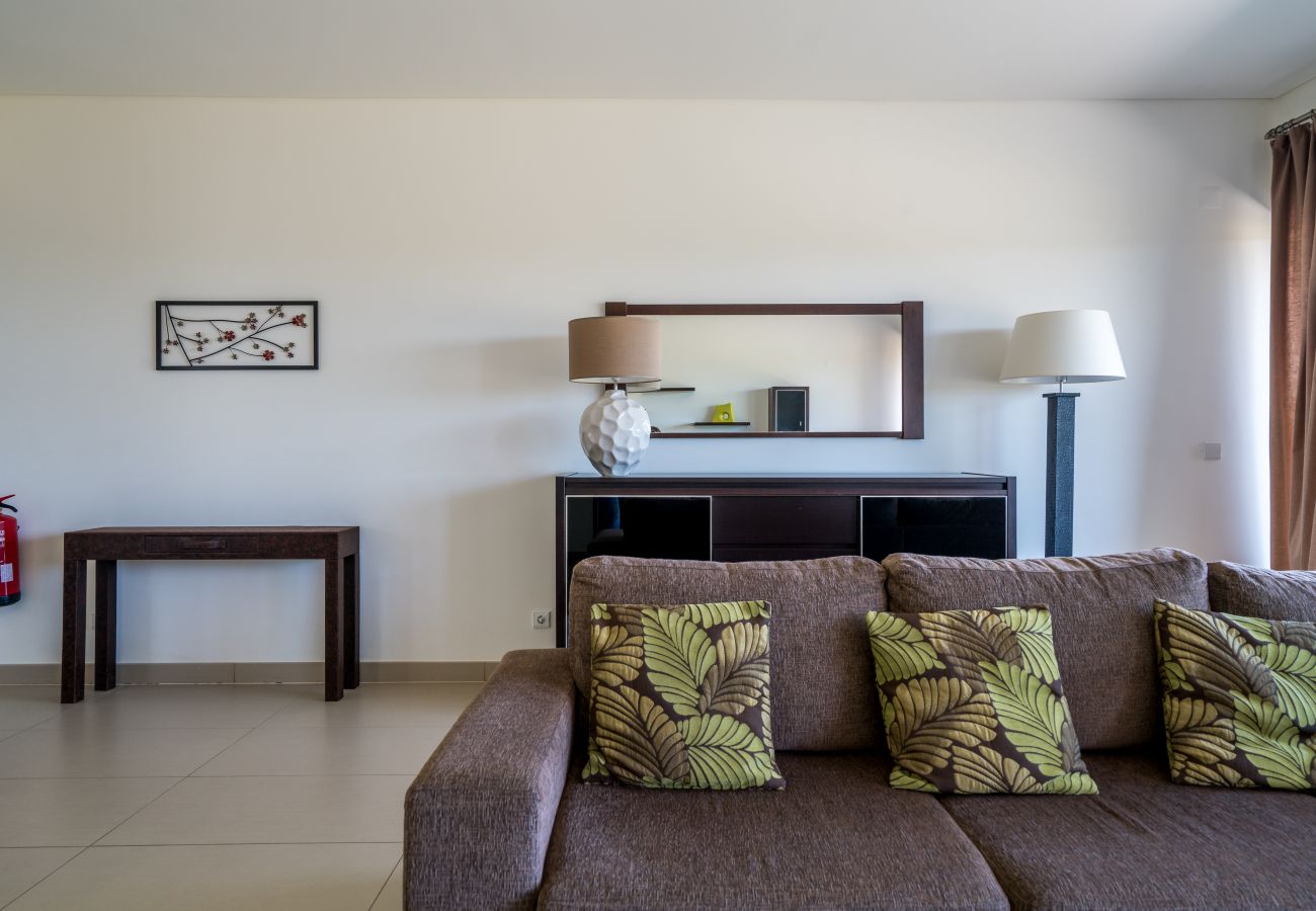 Apartamento en Loulé - Cavalo Preto Beach Apartment (S33) Apartamento en Loulé - Cavalo Preto Beach Apartment (S33)