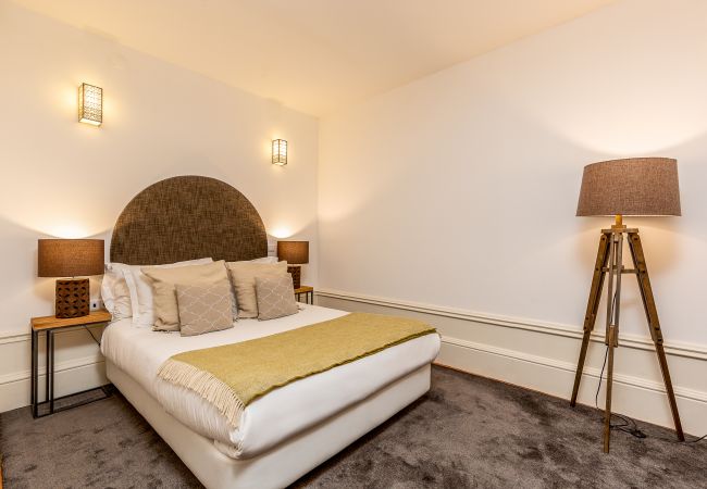 Estudio en Oporto - Stories  1T Estudio en Oporto - Stories  1T