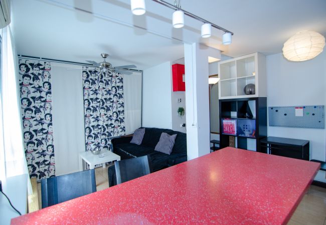 Apartamento en Madrid - M (VAL375) Ap. Chueca-Fuencarral patio privado Apartamento en Madrid - M (VAL375) Ap. Chueca-Fuencarral patio privado