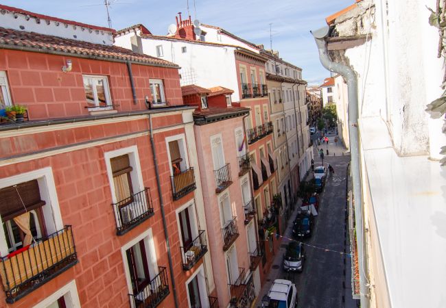 Apartamento en Madrid - M (VAL375) Ap. Chueca-Fuencarral patio privado Apartamento en Madrid - M (VAL375) Ap. Chueca-Fuencarral patio privado