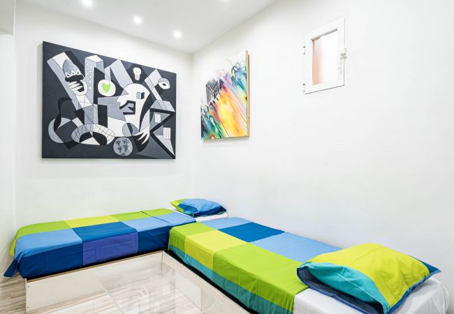 Apartamento en Madrid - M (TRU50) Apartamento Teatro Real-Pza. San Martín Apartamento en Madrid - M (TRU50) Apartamento Teatro Real-Pza. San Martín