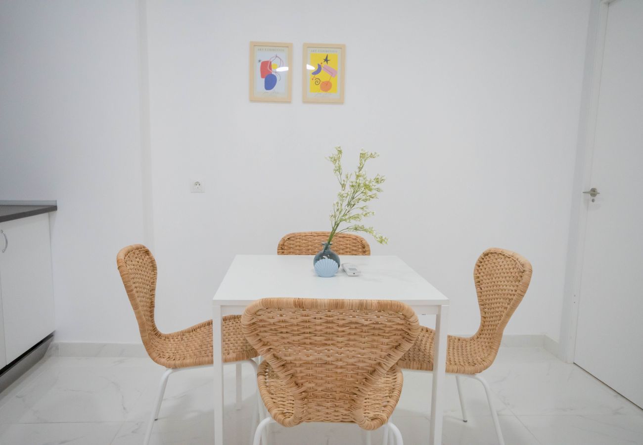 Estudio en Madrid - M (MLU4B2) TETUAN "EL RETIRO" Estudio en Madrid - M (MLU4B2) TETUAN "EL RETIRO"