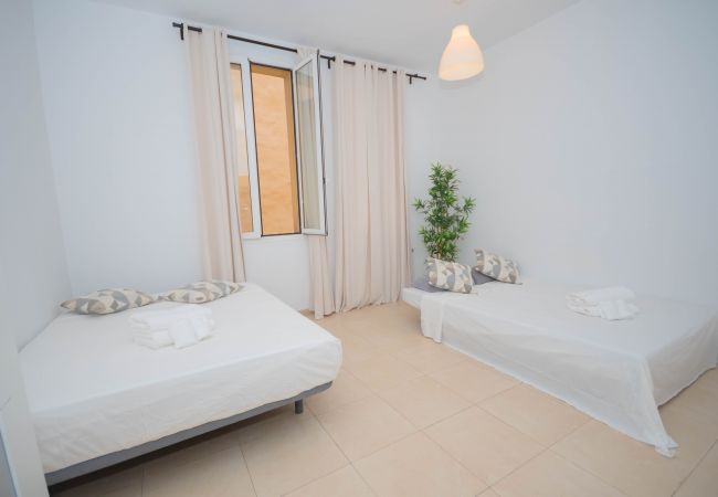 Apartamento en Madrid - M (DIN131F) Habitaciones en alquiler en Barrio Chu Apartamento en Madrid - M (DIN131F) Habitaciones en alquiler en Barrio Chu