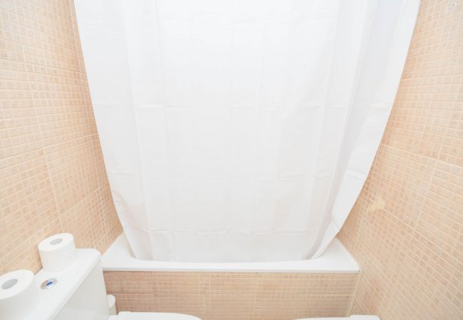 Apartamento en Madrid - M (DIN131F) Habitaciones en alquiler en Barrio Chu Apartamento en Madrid - M (DIN131F) Habitaciones en alquiler en Barrio Chu