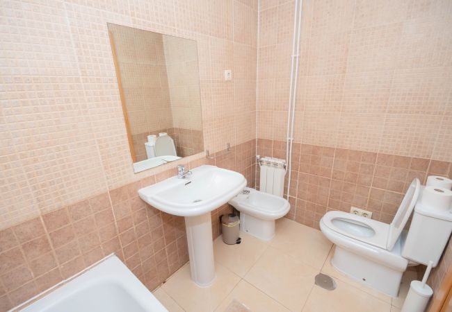 Apartamento en Madrid - M (DIN131F) Habitaciones en alquiler en Barrio Chu Apartamento en Madrid - M (DIN131F) Habitaciones en alquiler en Barrio Chu