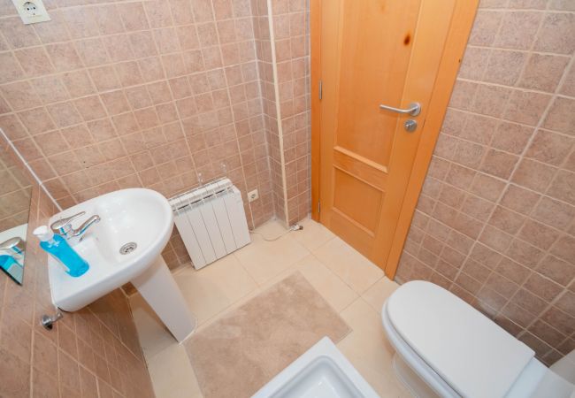 Apartamento en Madrid - M (DIN131F) Habitaciones en alquiler en Barrio Chu Apartamento en Madrid - M (DIN131F) Habitaciones en alquiler en Barrio Chu