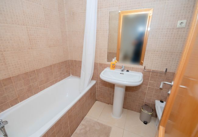 Apartamento en Madrid - M (DIN131F) Habitaciones en alquiler en Barrio Chu Apartamento en Madrid - M (DIN131F) Habitaciones en alquiler en Barrio Chu