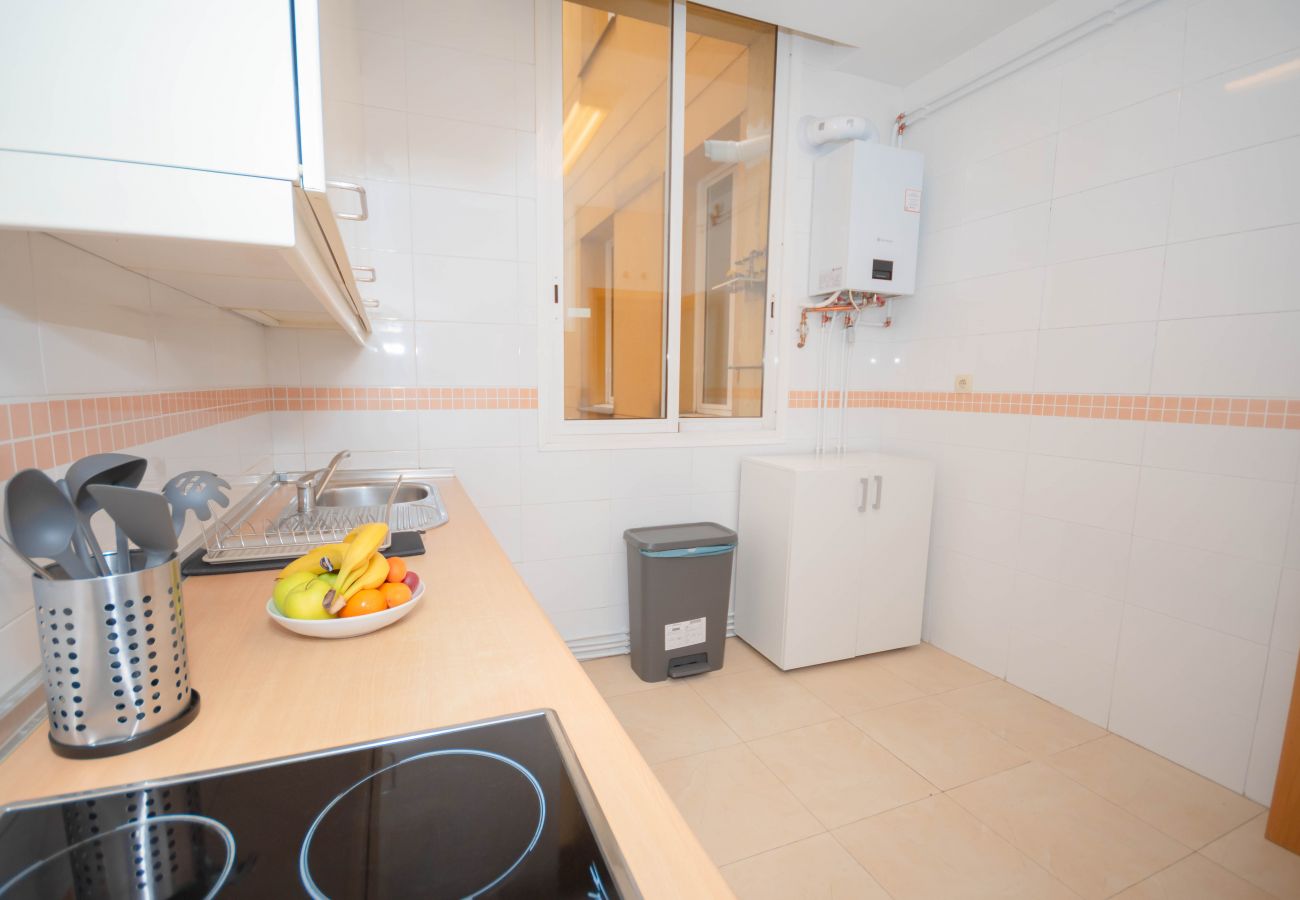 Apartamento en Madrid - M (DIN131F) Habitaciones en alquiler en Barrio Chu Apartamento en Madrid - M (DIN131F) Habitaciones en alquiler en Barrio Chu