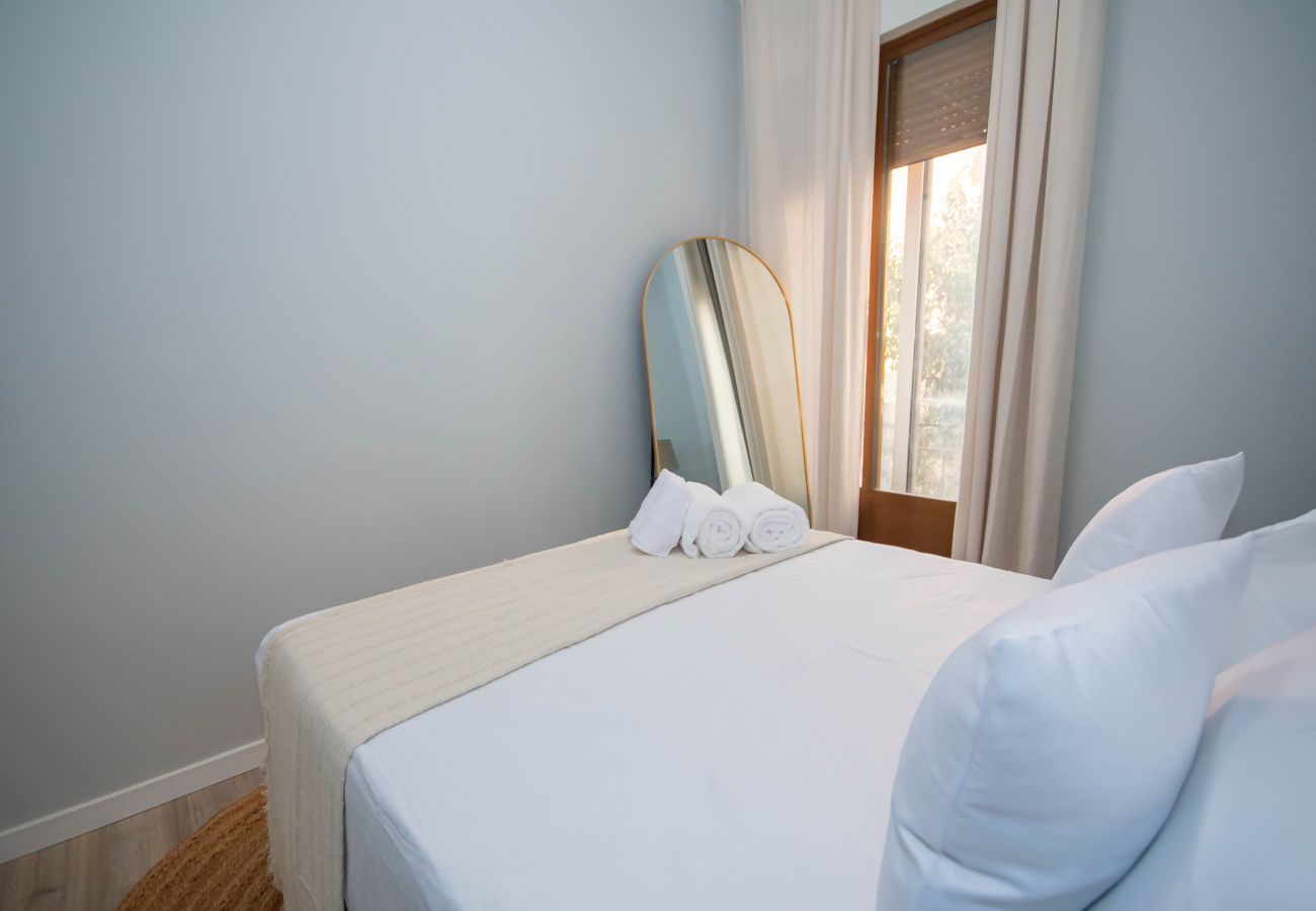 Apartamento en Madrid - M (TOP111) Luminoso y amplio apartamento en Cuatro Apartamento en Madrid - M (TOP111) Luminoso y amplio apartamento en Cuatro