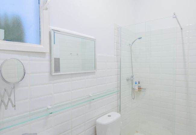 Apartamento en Madrid - M (REL100) Encantadora vivienda de dos dormitorios Apartamento en Madrid - M (REL100) Encantadora vivienda de dos dormitorios