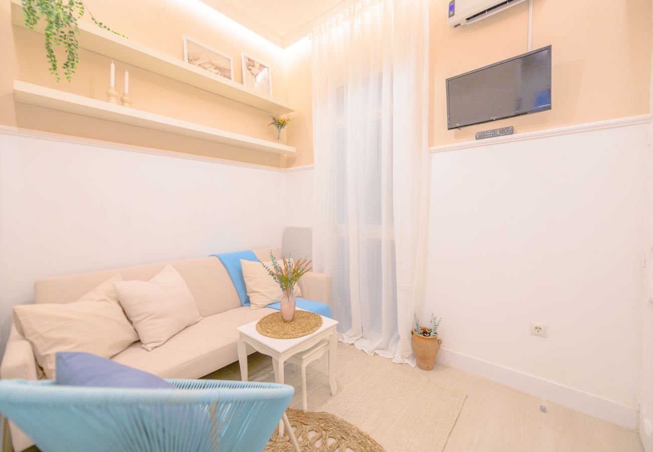 Apartamento en Madrid - M (CAR860) Atractivo apartamento de un dormitorio 