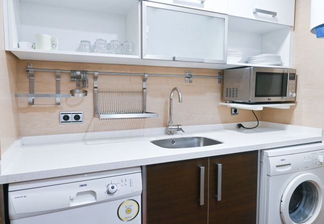 Apartamento en Madrid - M (ECA103)Acogedora vivienda de 2 dormitorios en C Apartamento en Madrid - M (ECA103)Acogedora vivienda de 2 dormitorios en C
