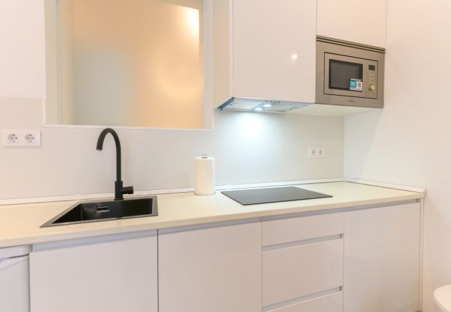 Apartamento en Madrid - M (FEI70)Elegancia y Confort en el Corazón de Cham Apartamento en Madrid - M (FEI70)Elegancia y Confort en el Corazón de Cham
