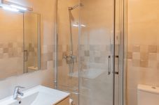 Apartamento en Madrid - M (ARG24BC) Apartamento Moderno y Luminoso en el