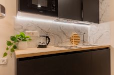 Estudio en Madrid - M (DEL291º6)Estudio Oriente – Diseño y confort en