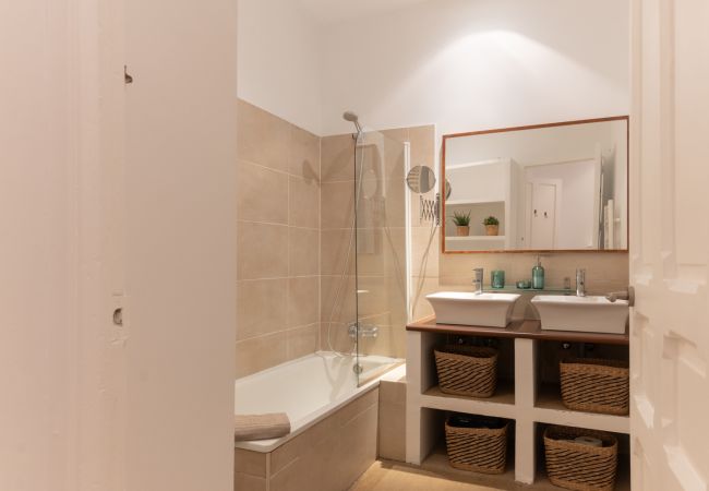 Apartamento en Madrid - M (SEN352)Elegante y luminoso piso en el corazón d Apartamento en Madrid - M (SEN352)Elegante y luminoso piso en el corazón d