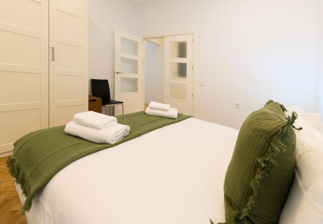 Apartamento en Madrid - M (PSM92) Elegante vivienda de 3 habitaciones en e Apartamento en Madrid - M (PSM92) Elegante vivienda de 3 habitaciones en e