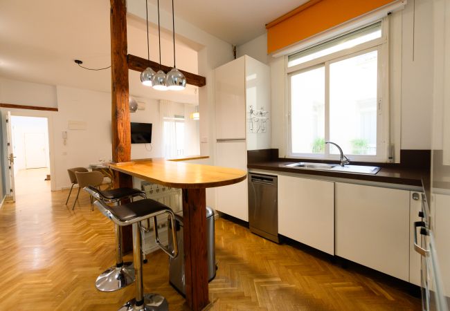 Apartamento en Madrid - M (PSM92) Elegante vivienda de 3 habitaciones en e Apartamento en Madrid - M (PSM92) Elegante vivienda de 3 habitaciones en e