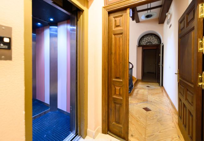 Apartamento en Madrid - M (PSM92) Elegante vivienda de 3 habitaciones en e Apartamento en Madrid - M (PSM92) Elegante vivienda de 3 habitaciones en e
