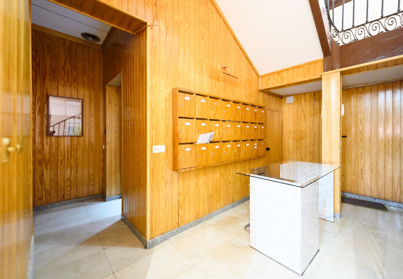 Apartamento en Madrid - M (PSM92) Elegante vivienda de 3 habitaciones en e Apartamento en Madrid - M (PSM92) Elegante vivienda de 3 habitaciones en e
