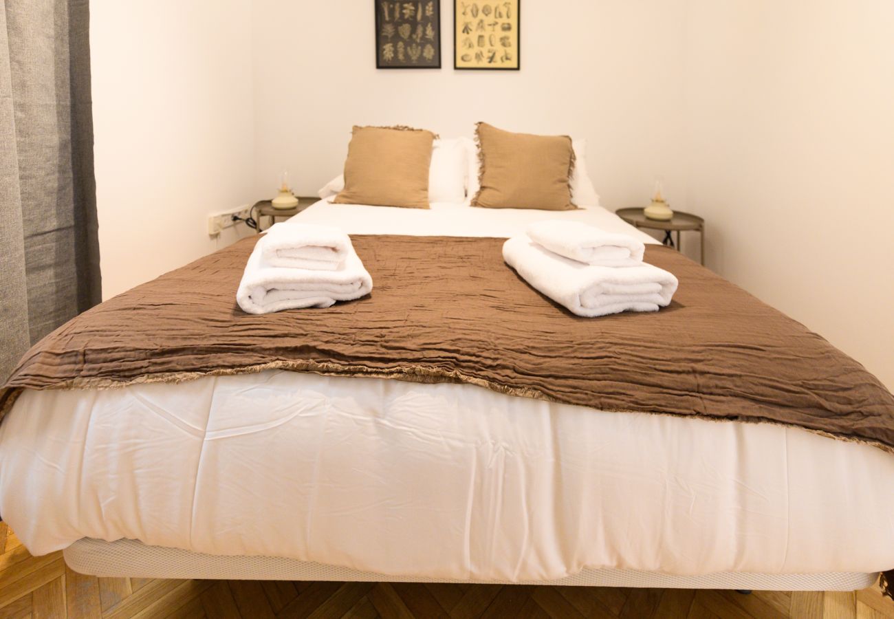 Apartamento en Madrid - M (PSM92) Elegante vivienda de 3 habitaciones en e Apartamento en Madrid - M (PSM92) Elegante vivienda de 3 habitaciones en e