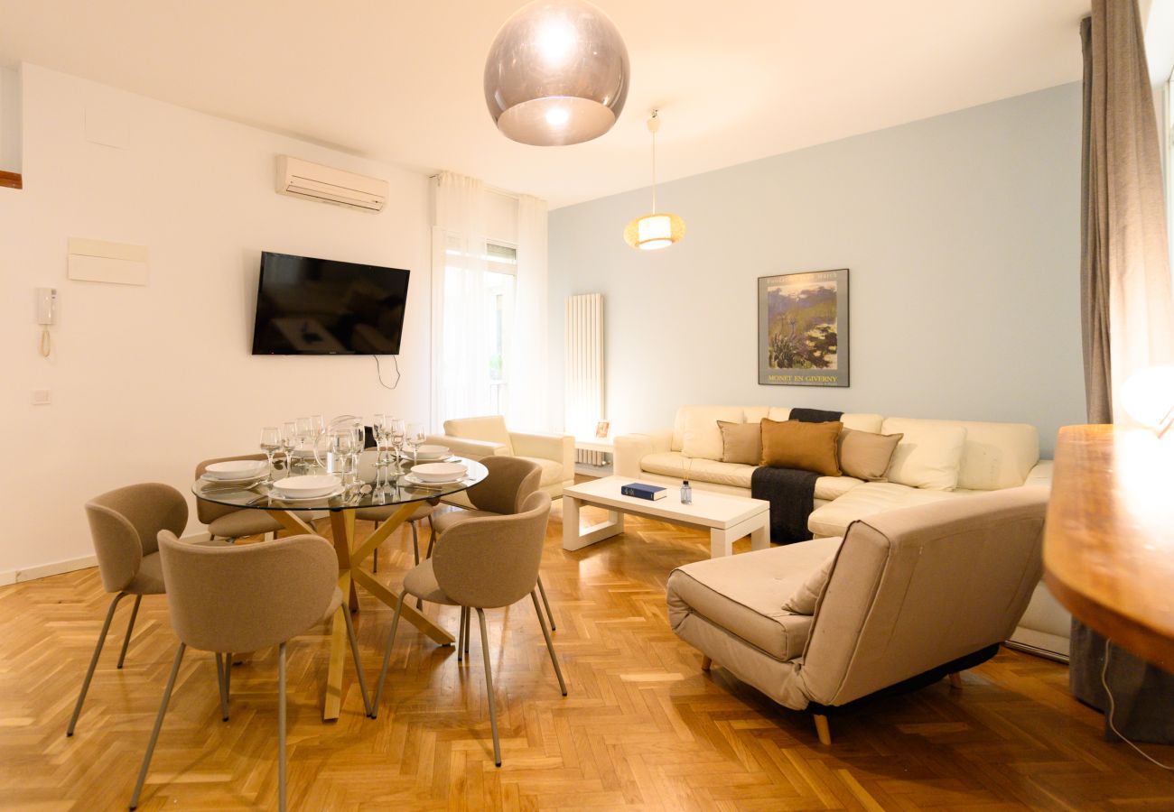 Apartamento en Madrid - M (PSM92) Elegante vivienda de 3 habitaciones en e Apartamento en Madrid - M (PSM92) Elegante vivienda de 3 habitaciones en e