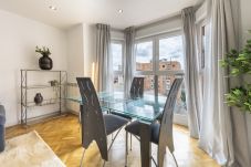 Apartamento en Madrid - M (ACA65)Amplio piso de 3 dormitorios y 2 baños en