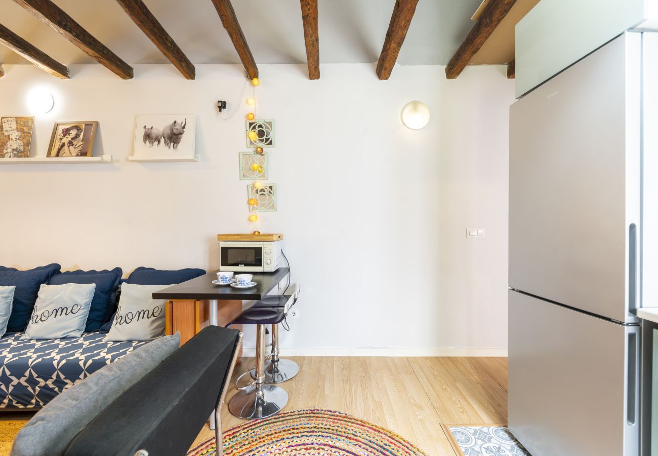 Apartamento en Madrid - M (AMP964)Piso de 2 dormitorios a pasos del Museo  Apartamento en Madrid - M (AMP964)Piso de 2 dormitorios a pasos del Museo