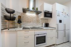 Alquiler por habitaciones en Madrid - M (SBE101) Los Ángeles: habitación con comodidad y