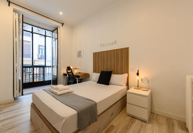 Alquiler por habitaciones en Madrid - M (SBE1015)Zurich: habitación con comodidad y zona Alquiler por habitaciones en Madrid - M (SBE1015)Zurich: habitación con comodidad y zona