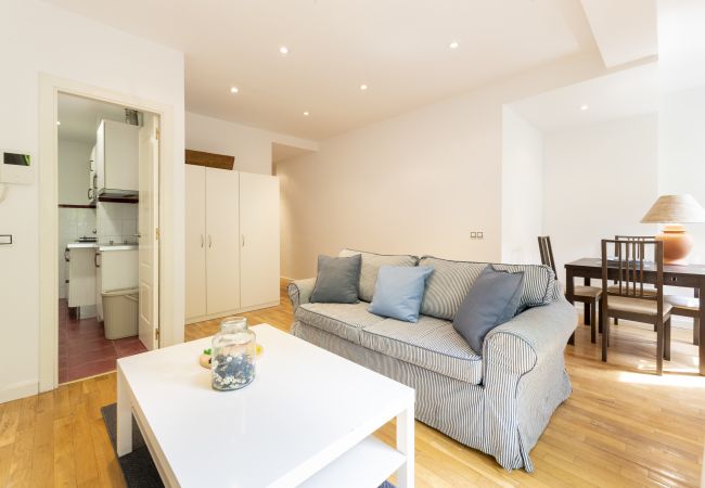 Apartamento en Madrid - M (ORE461)Piso de 1 dormitorio y balcón -Alquiler Apartamento en Madrid - M (ORE461)Piso de 1 dormitorio y balcón -Alquiler
