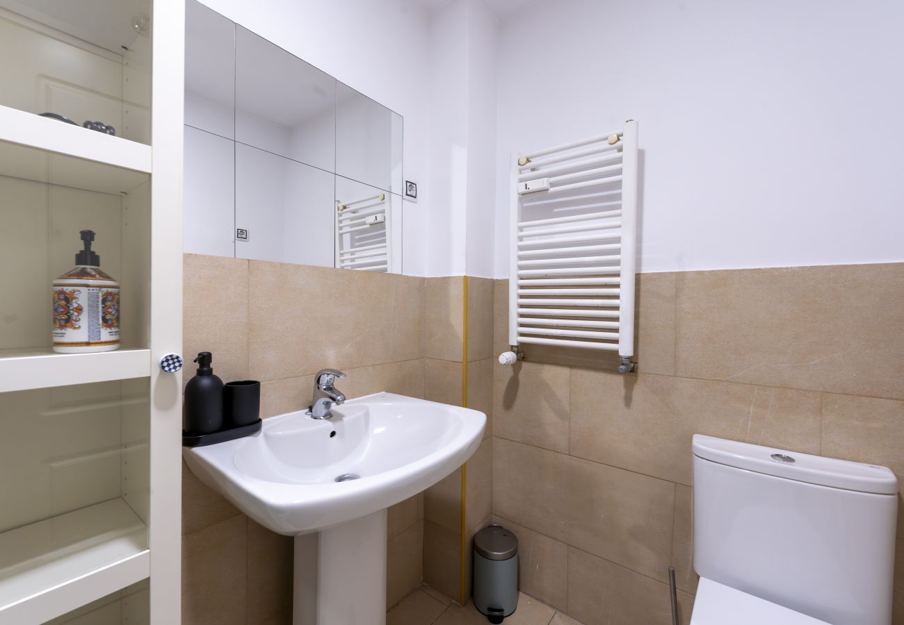Apartamento en Madrid - M (ORE461)Piso de 1 dormitorio y balcón -Alquiler Apartamento en Madrid - M (ORE461)Piso de 1 dormitorio y balcón -Alquiler