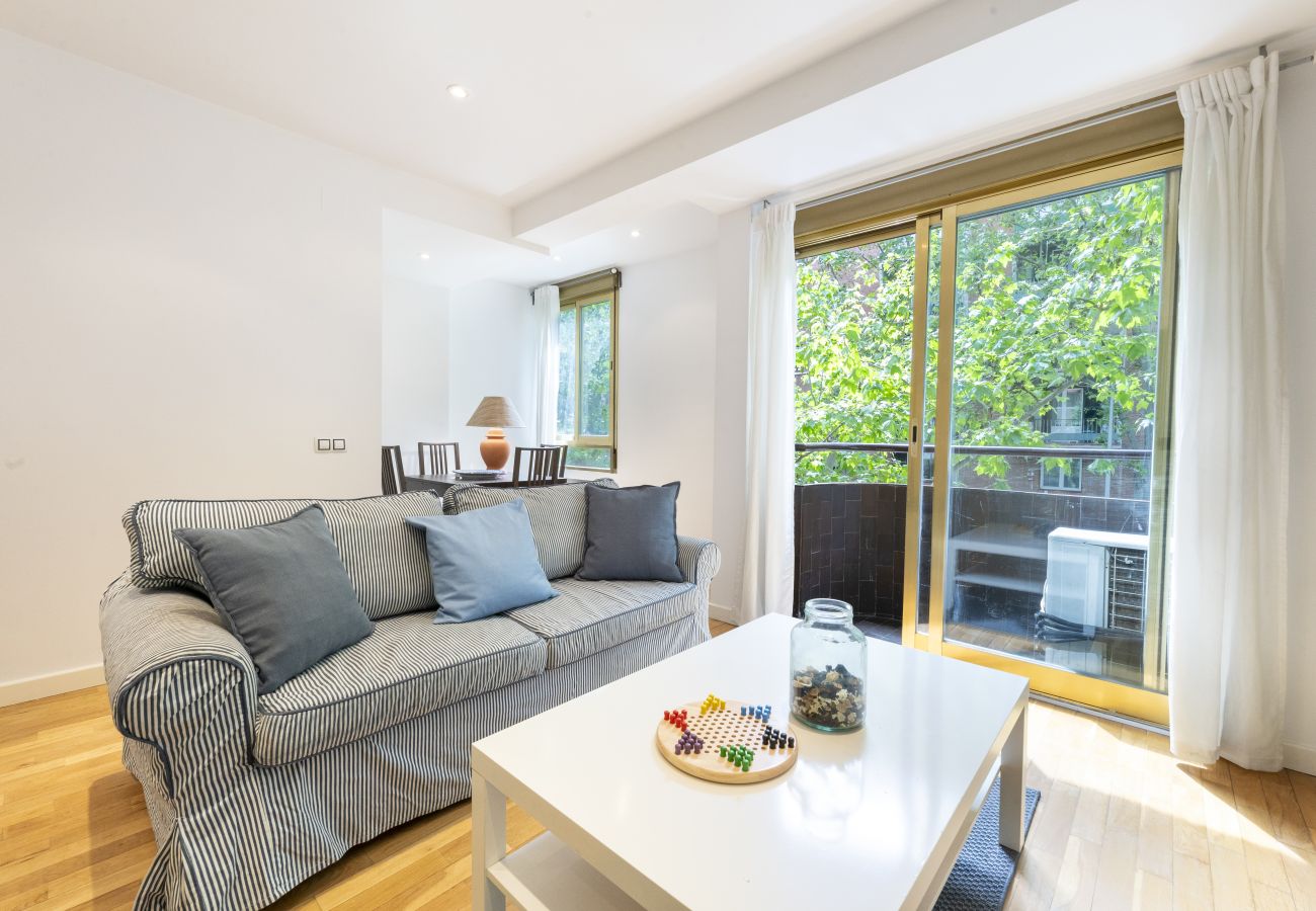 Apartamento en Madrid - M (ORE461)Piso de 1 dormitorio y balcón -Alquiler Apartamento en Madrid - M (ORE461)Piso de 1 dormitorio y balcón -Alquiler