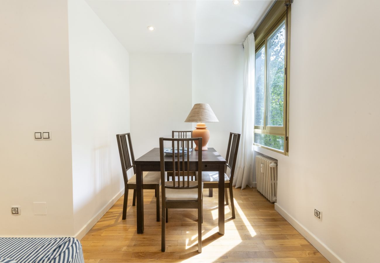 Apartamento en Madrid - M (ORE461)Piso de 1 dormitorio y balcón -Alquiler Apartamento en Madrid - M (ORE461)Piso de 1 dormitorio y balcón -Alquiler