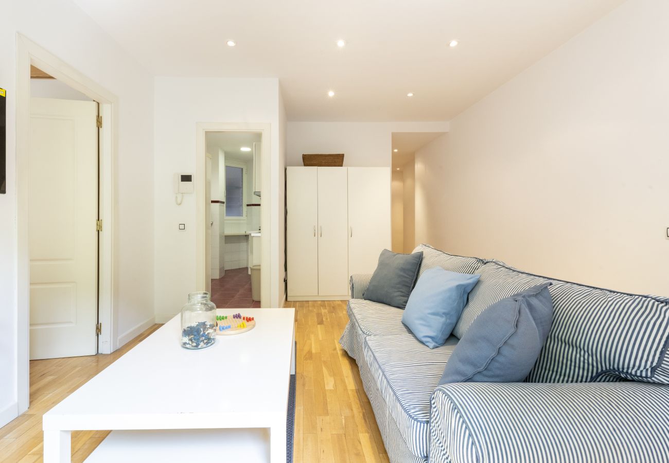 Apartamento en Madrid - M (ORE461)Piso de 1 dormitorio y balcón -Alquiler Apartamento en Madrid - M (ORE461)Piso de 1 dormitorio y balcón -Alquiler