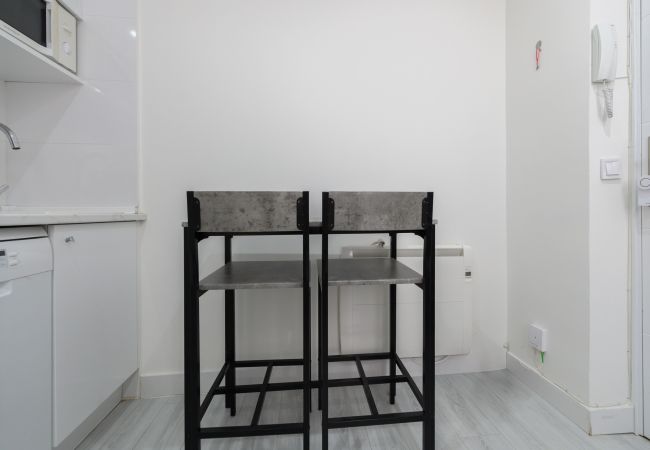 Apartamento en Madrid - M (MDL92)Alquiler Mensual en Madrid – Piso moderno Apartamento en Madrid - M (MDL92)Alquiler Mensual en Madrid – Piso moderno