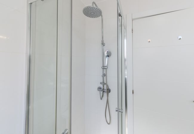 Apartamento en Madrid - M (MDL92)Alquiler Mensual en Madrid – Piso moderno Apartamento en Madrid - M (MDL92)Alquiler Mensual en Madrid – Piso moderno