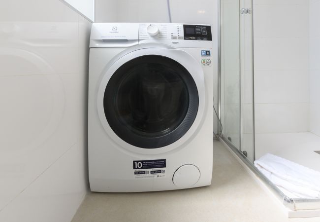 Apartamento en Madrid - M (MDL92)Alquiler Mensual en Madrid – Piso moderno Apartamento en Madrid - M (MDL92)Alquiler Mensual en Madrid – Piso moderno