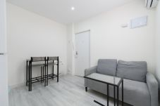 Apartamento en Madrid - M (MDL9)Alquiler Mensual en Madrid – Piso moderno